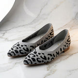 Paula - Sabrinas de renda com estampado de leopardo