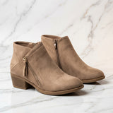 Adara - Botas Elegantes para o Dia a Dia