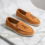 Mocassins Femininos Beiges com Cordão Decorativo
